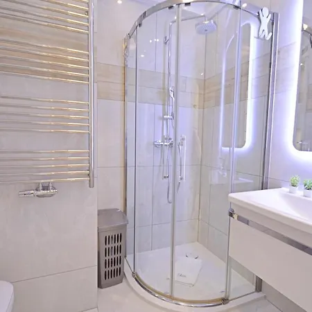 Bryza - Osiedle Ulanska - Parking Apartamento Świnoujście