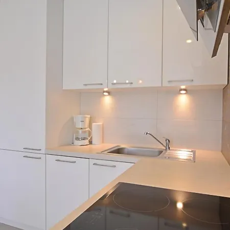 Bryza - Osiedle Ulanska - Parking Свиноуйсьце