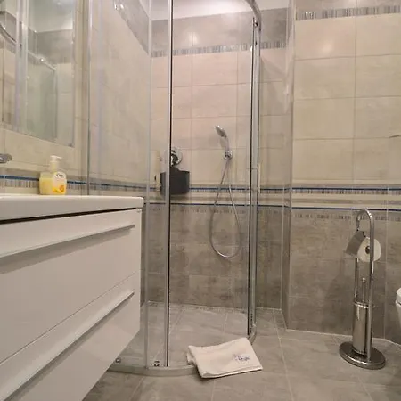 Bryza - Osiedle Ulanska - Parking Apartamento Świnoujście