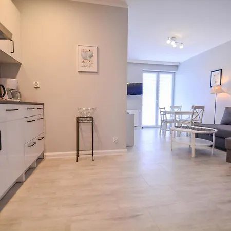 Bryza - Osiedle Ulanska - Parking Apartamento Świnoujście