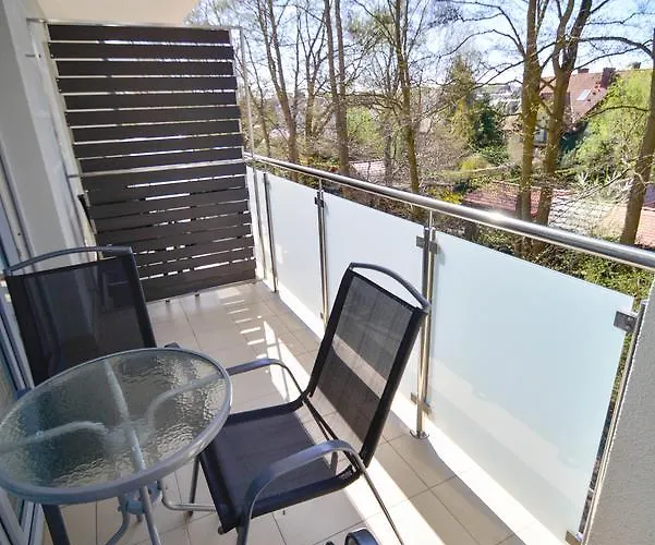 Bryza - Osiedle Ulanska - Parking Apartman *